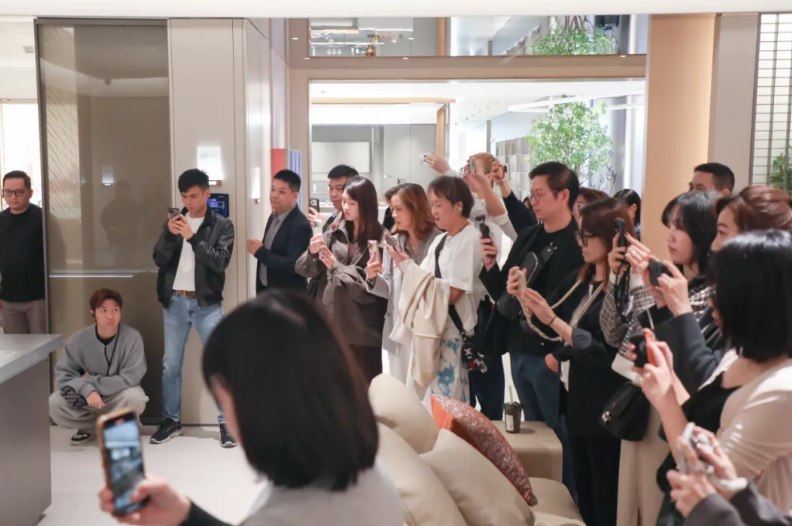 1765767542588899.png 235439dcea2511e4e7faaab1afde92f7.png